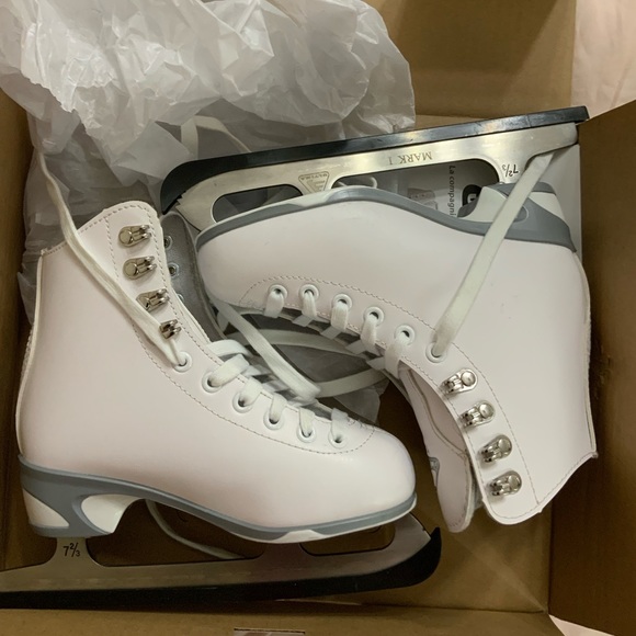 Other - Girls Jackson Figure Ice Skates 13